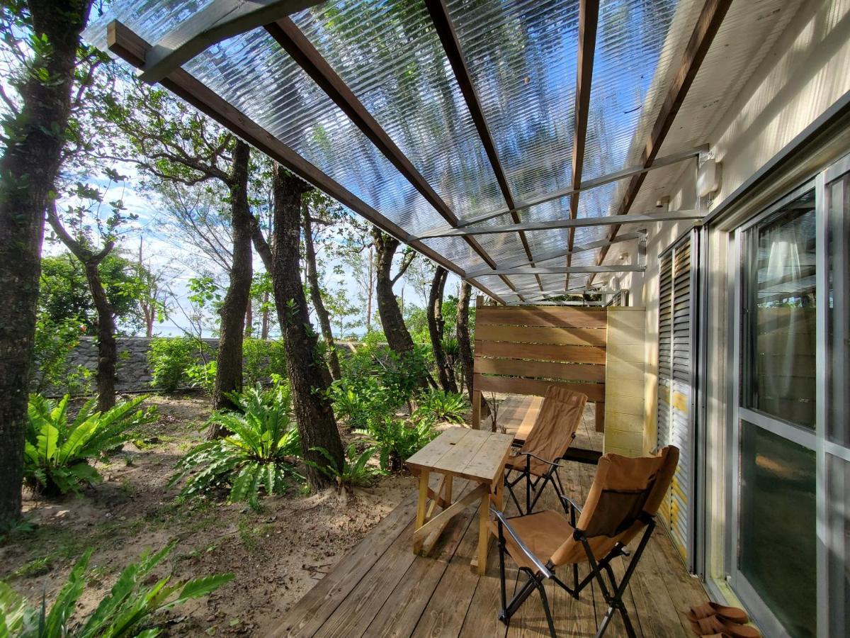 Kuganipi Beachside Inn Iriomote Urauchi Buitenkant foto