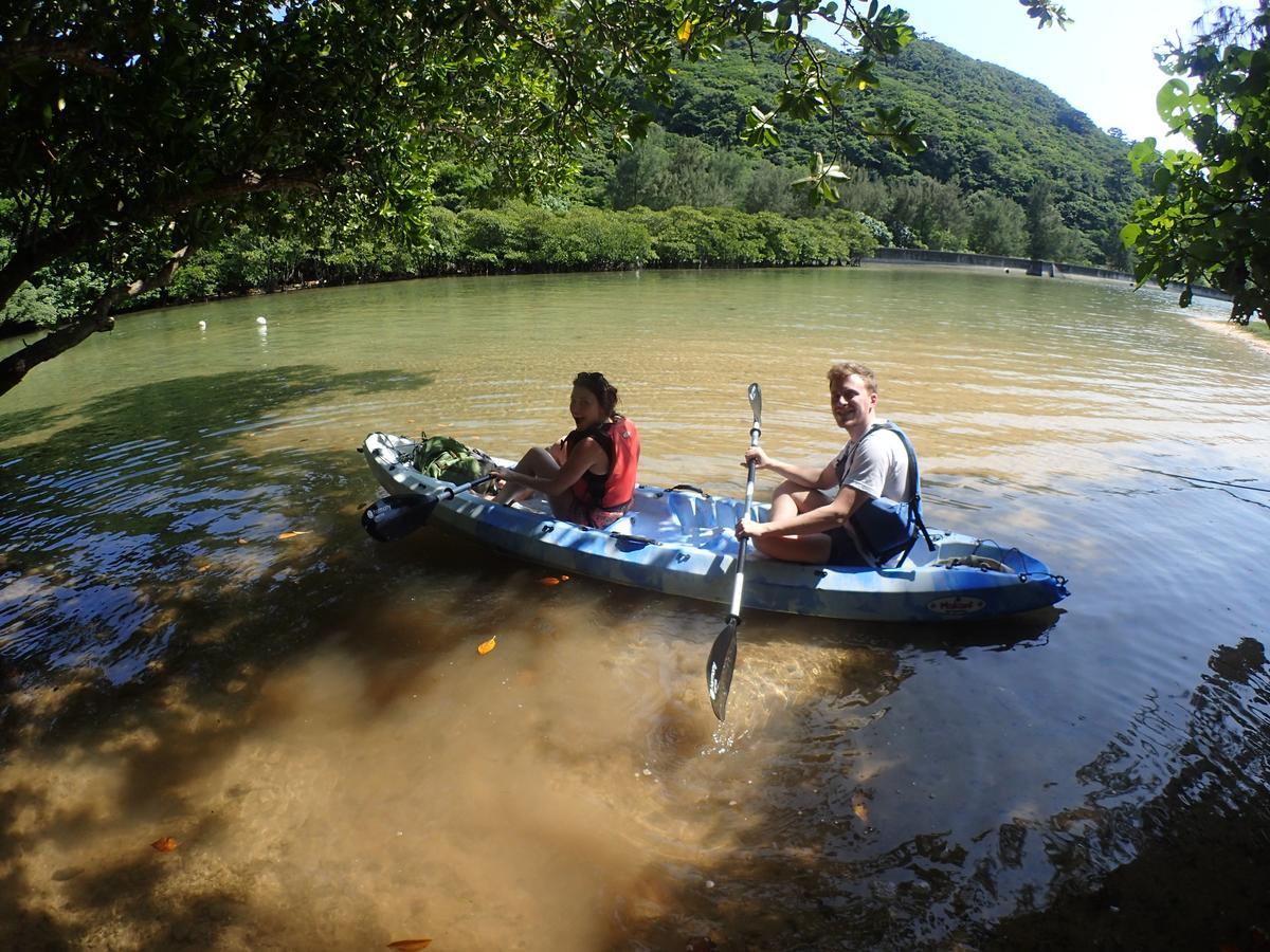 Kuganipi Beachside Inn Iriomote Urauchi Buitenkant foto
